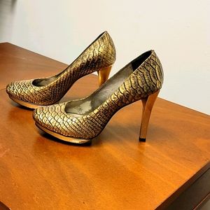Gianni Bini heels size 6.5